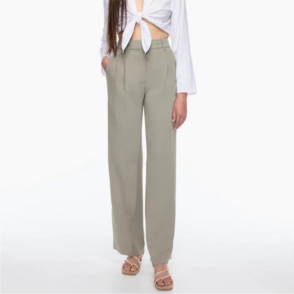 Aritzia Wilfred Effortless High Rise Wide Leg Regular Pant Basalt Grey Size 4